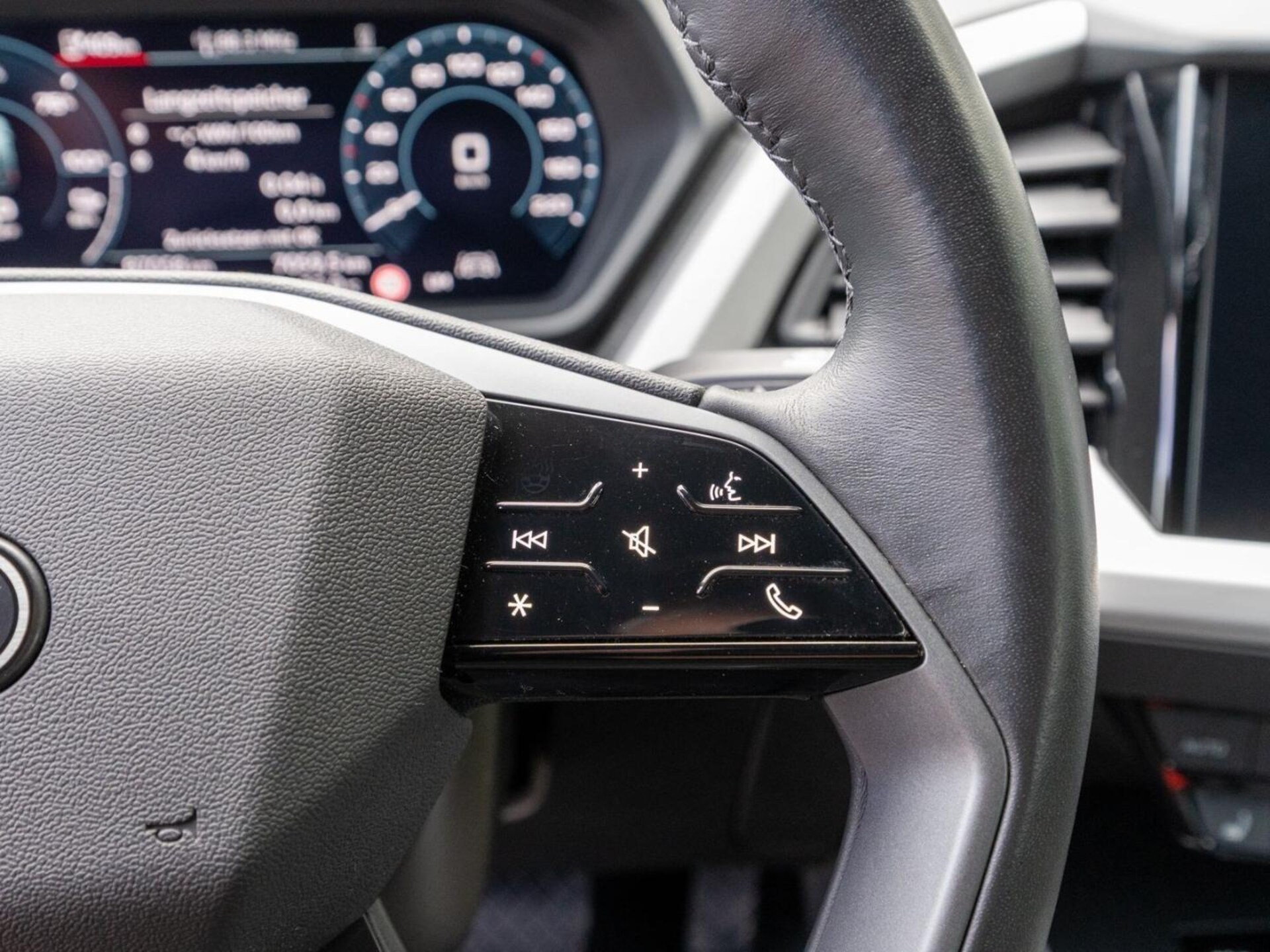 Audi Q4 Sportback e-tron