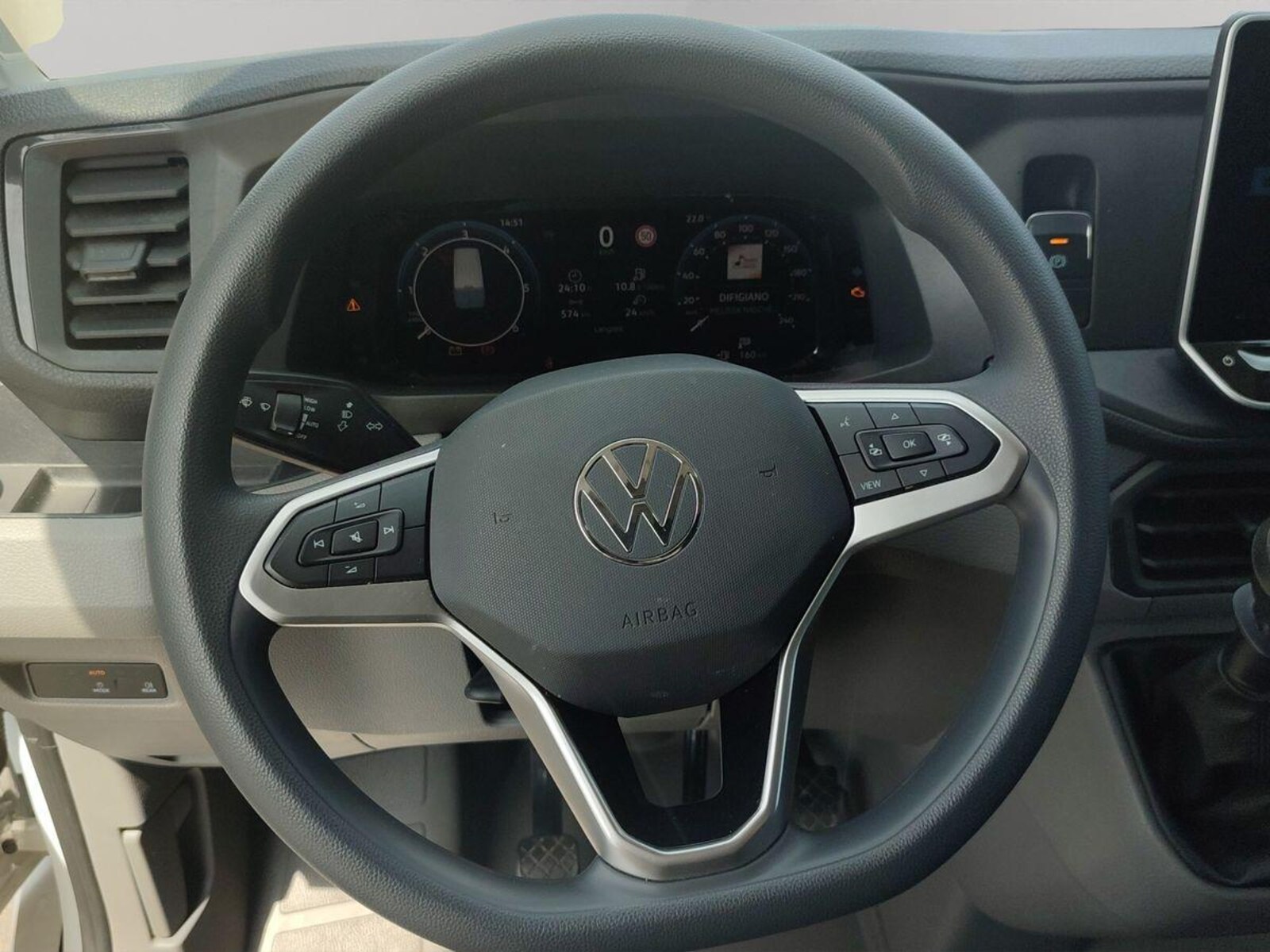 Volkswagen Crafter Kasten langer Radstand – Bild 7