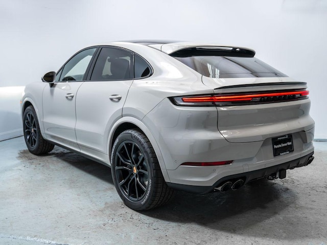 2026 Porsche Cayenne Coupé