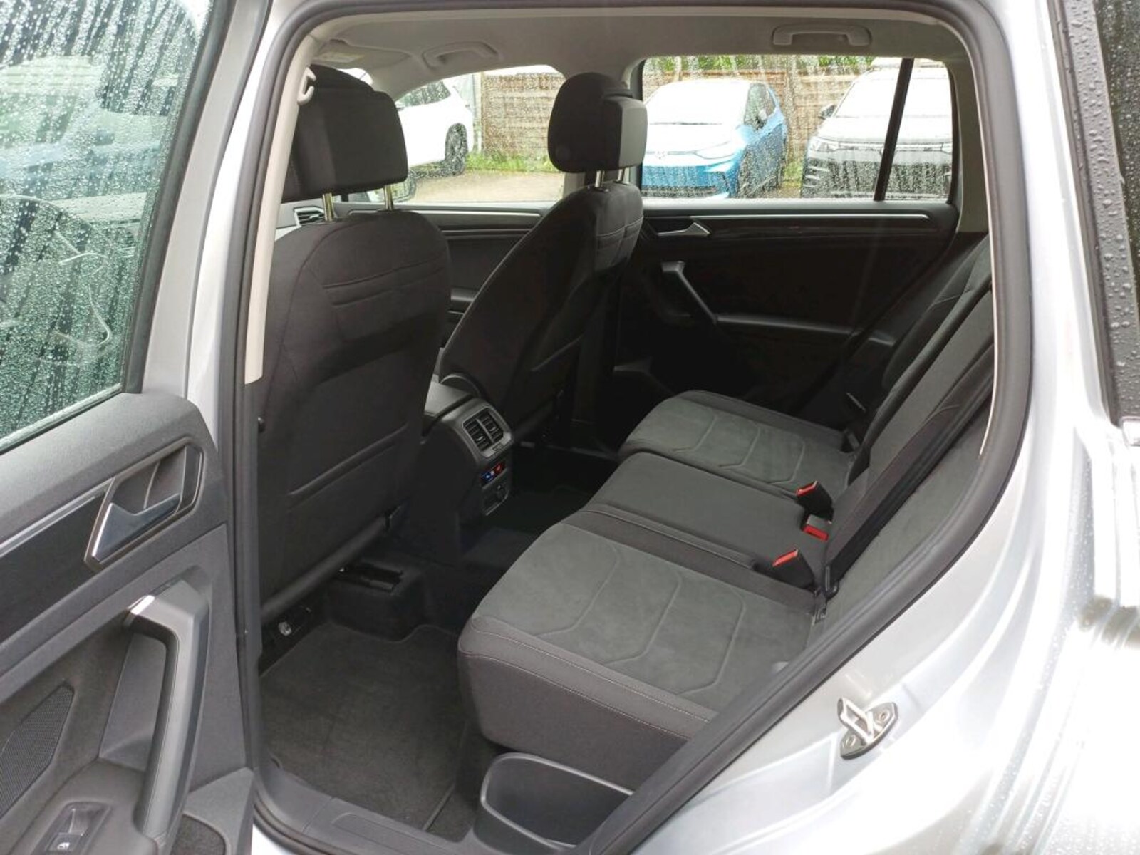 Volkswagen Tiguan – Bild 6