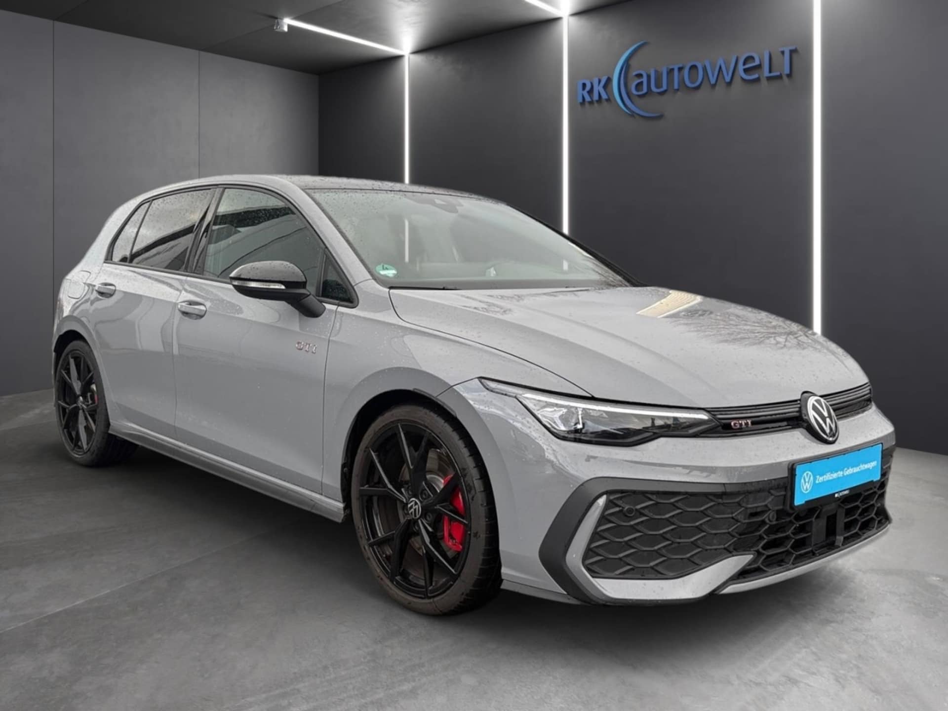 Volkswagen Golf GTI