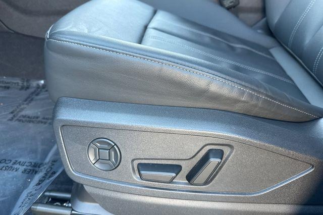 2025 Audi Q5 Premium - Photo 13