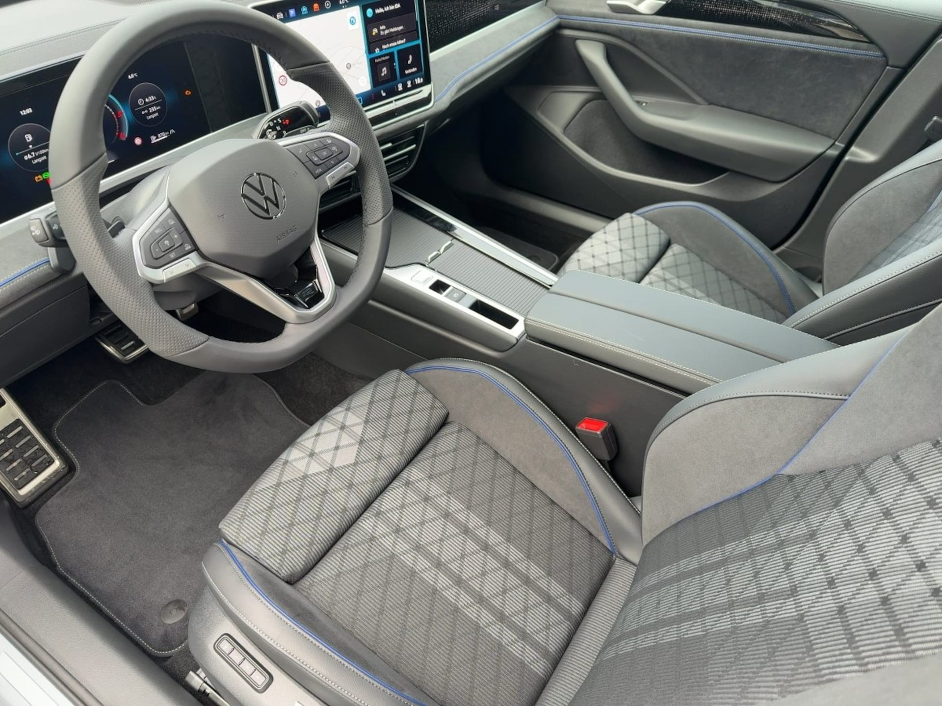 Volkswagen Passat R-Line