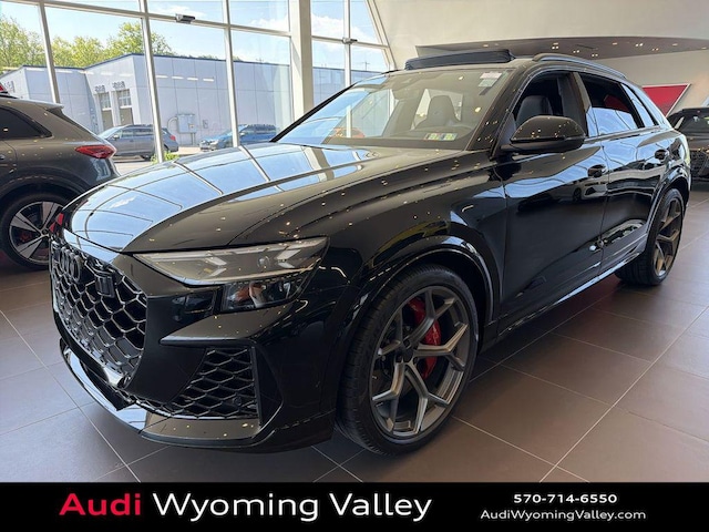 2026 Audi RS Q8 SUV performance