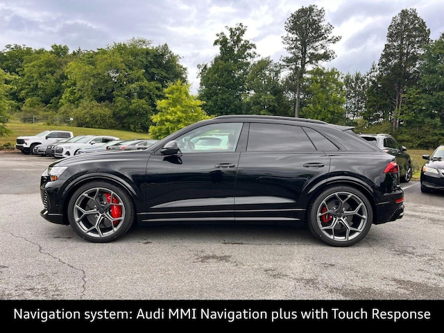 2026 Audi RS Q8 SUV performance