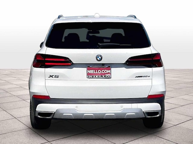 2025 BMW