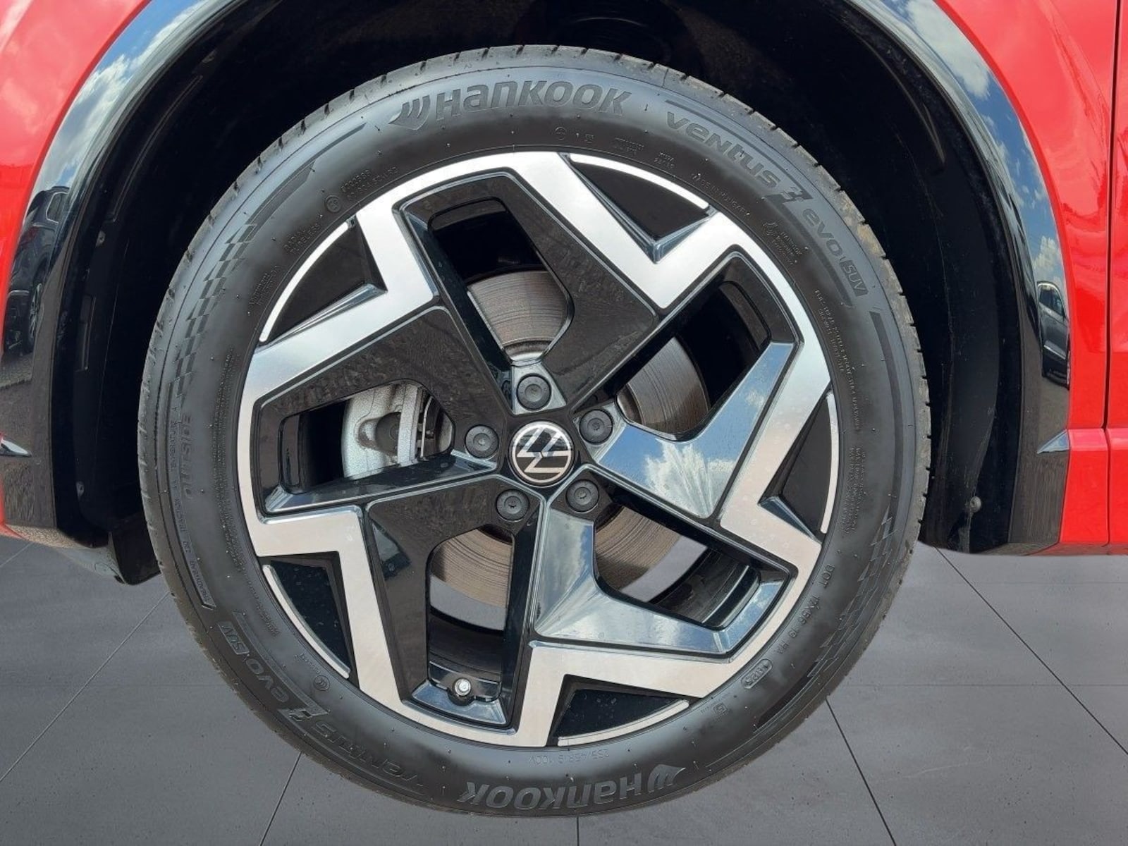 Volkswagen Tiguan – Bild 22