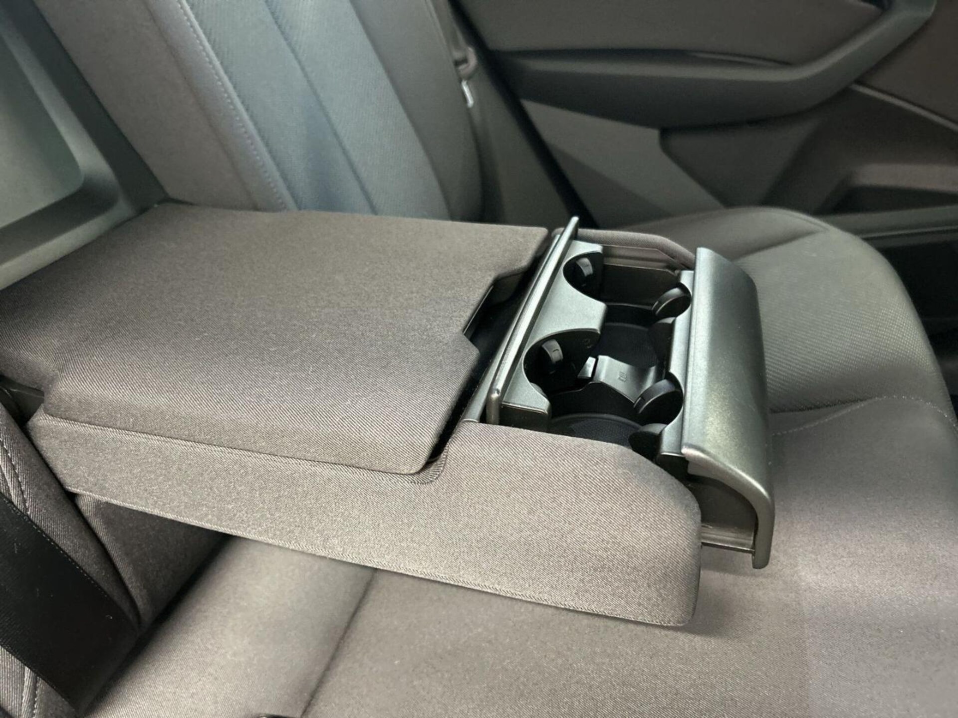 Audi e-tron Sportback advanced