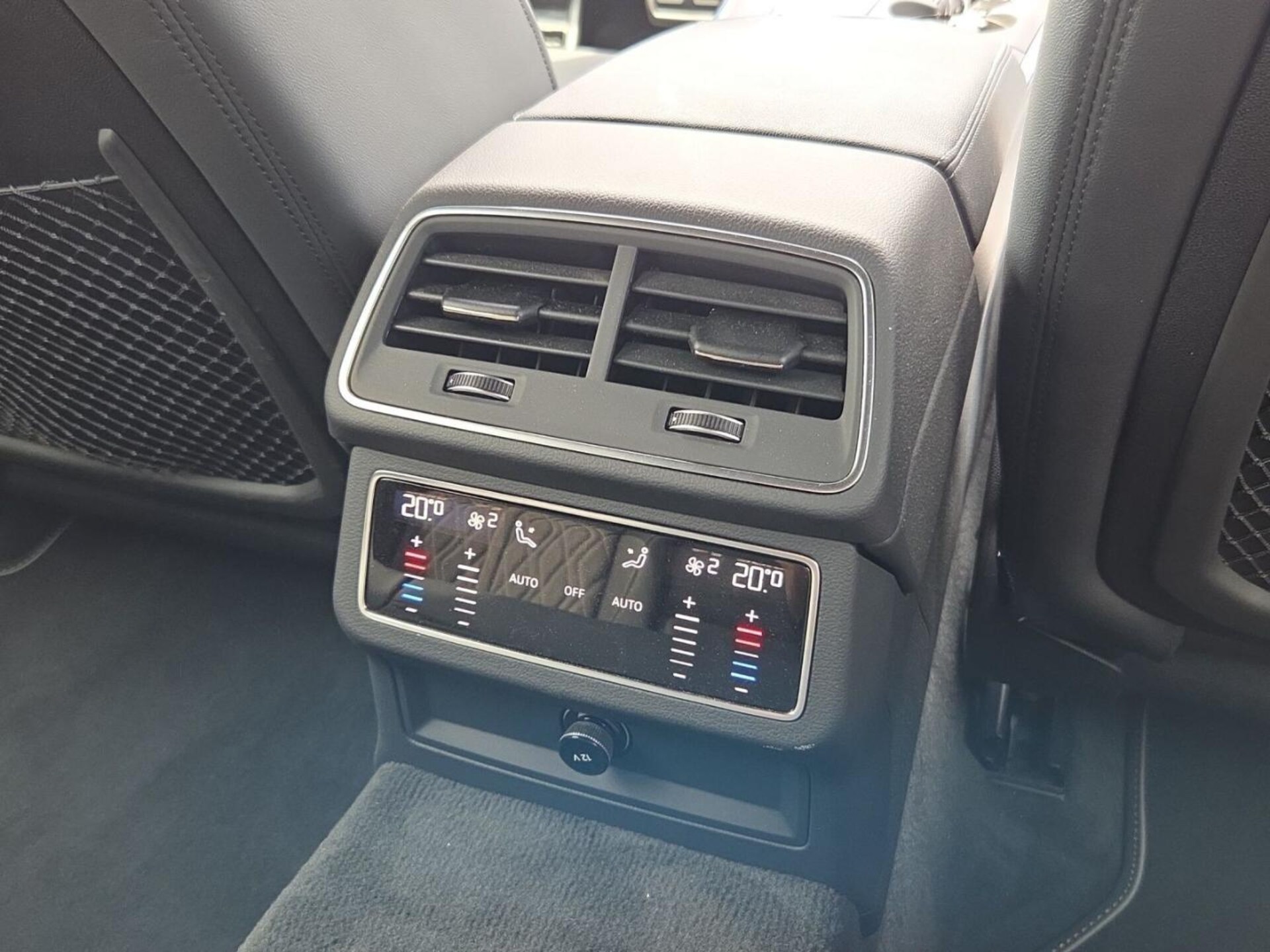 Audi S6 Avant