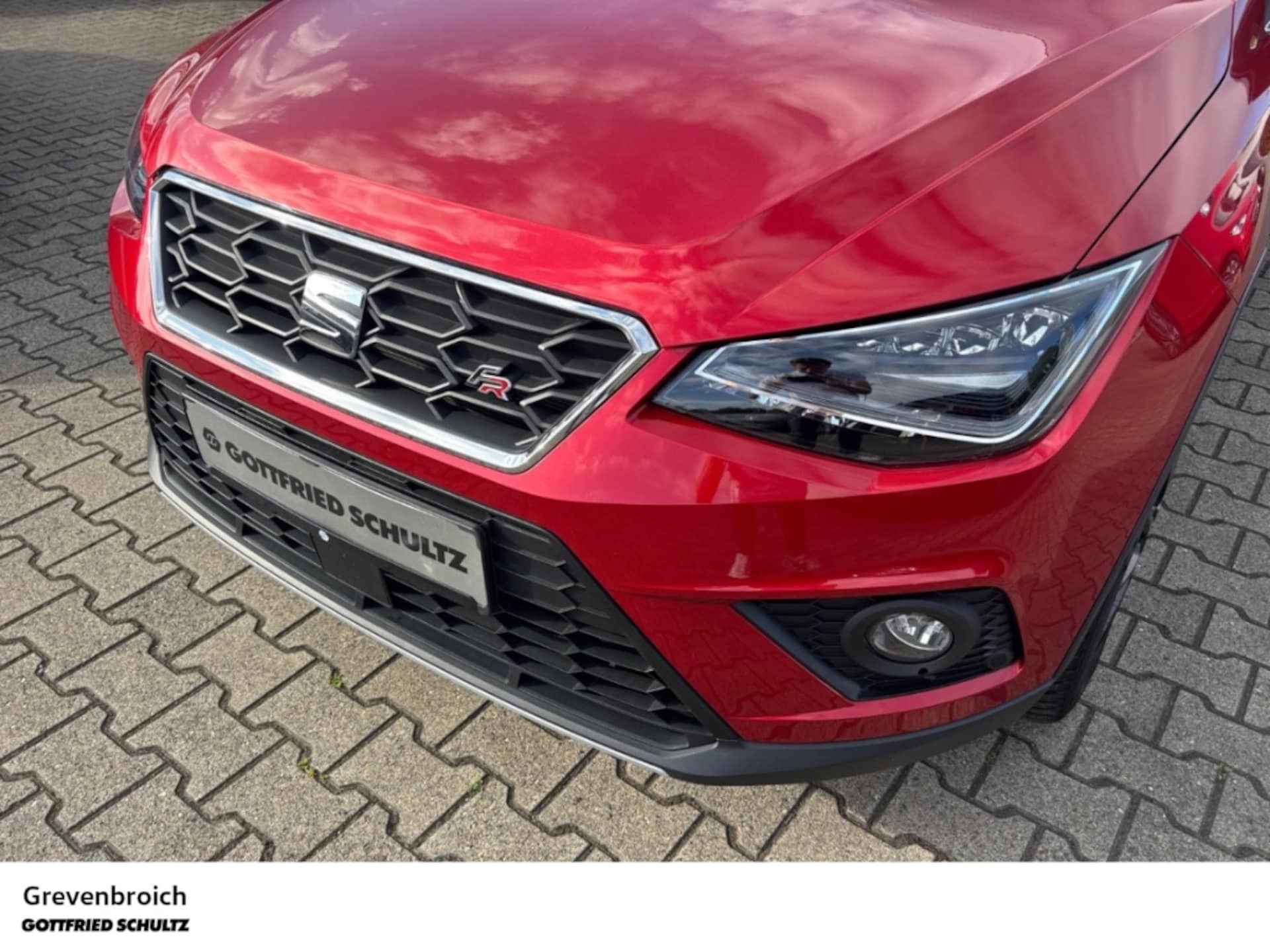 SEAT Arona FR