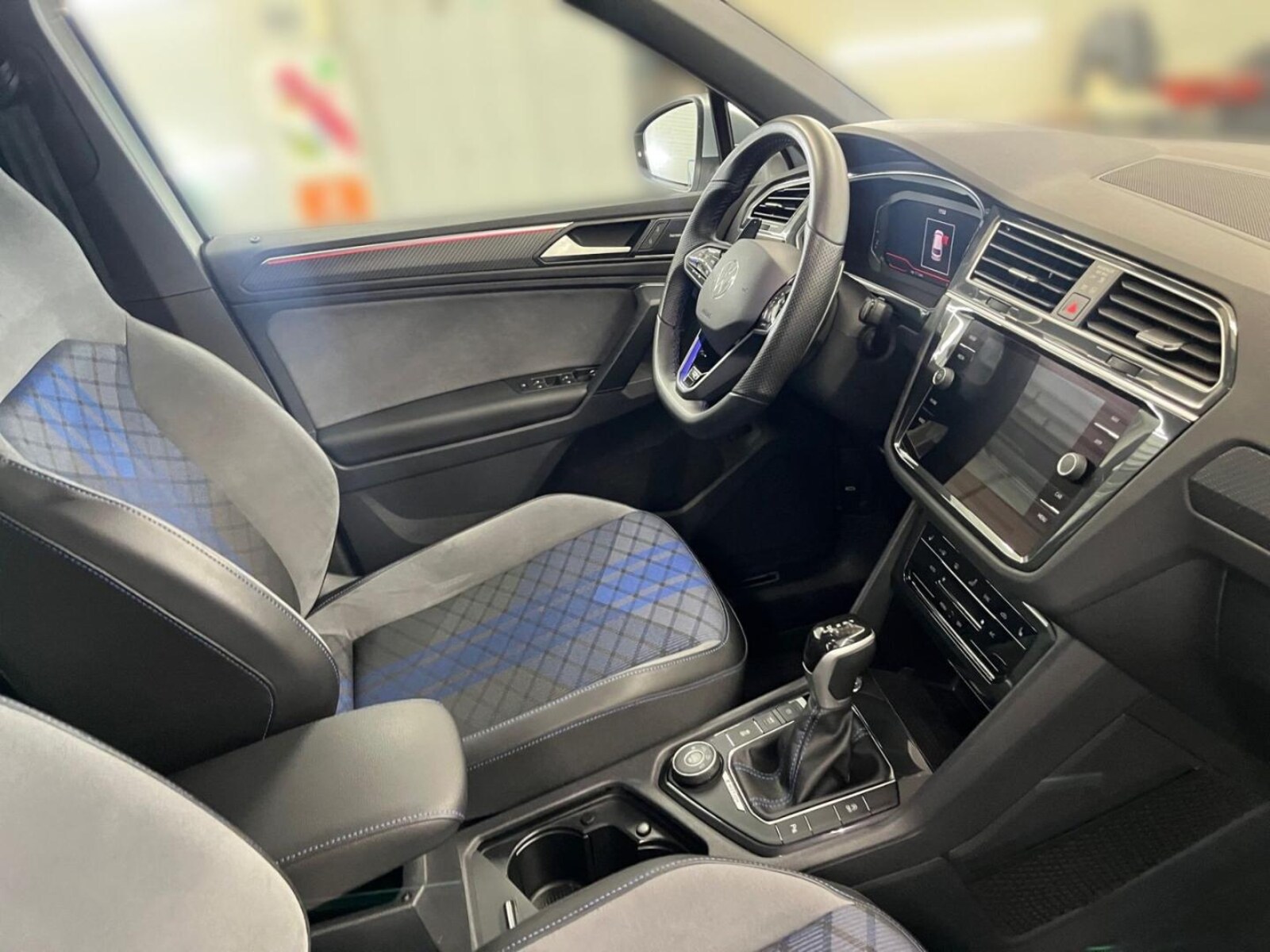 Volkswagen Tiguan – Bild 12