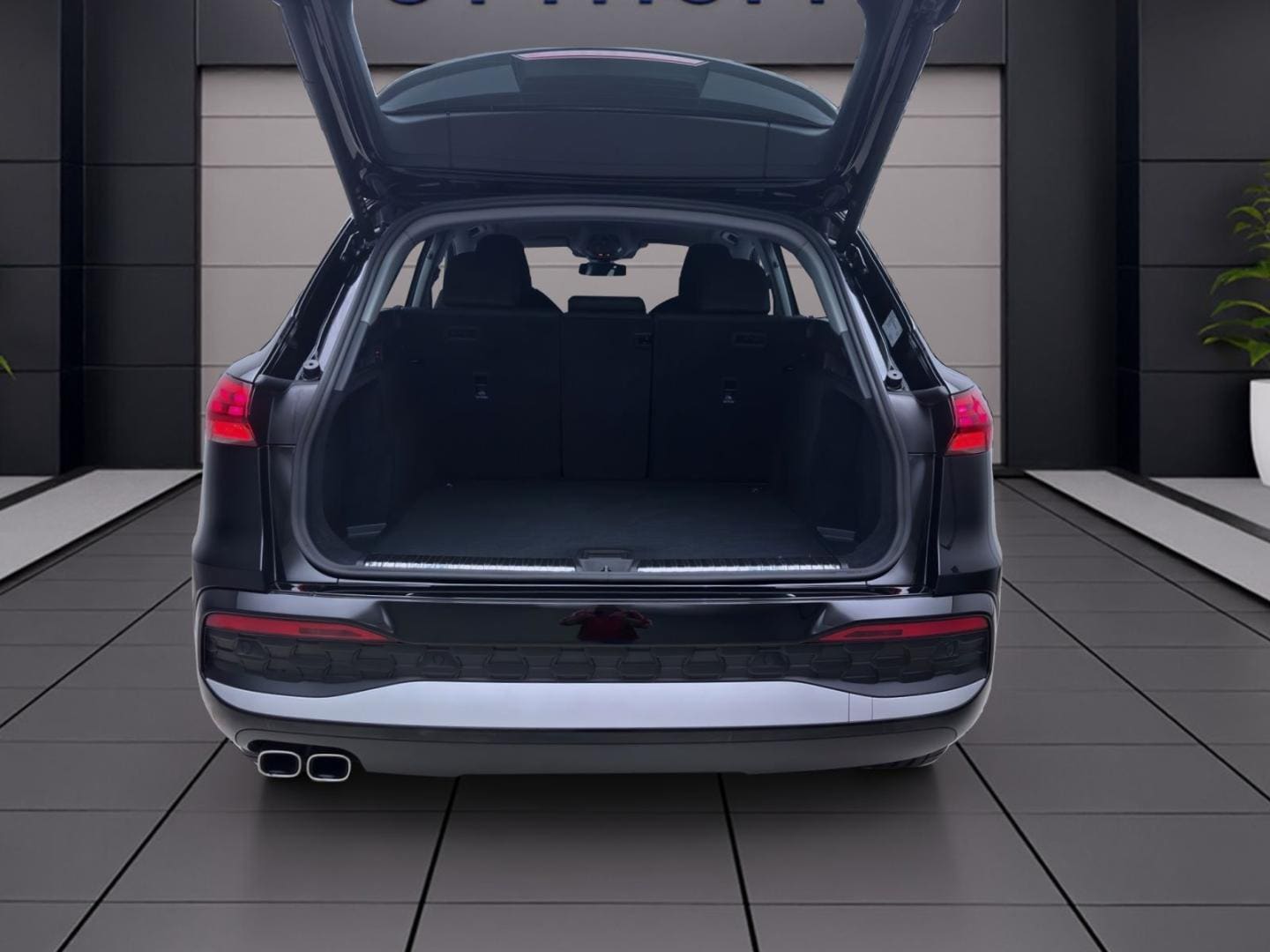 Bild über Audi Q5 SUV TDI quattro 150 kW S tronic - für weitere Informationen kontaktieren Sie den Audi Partner