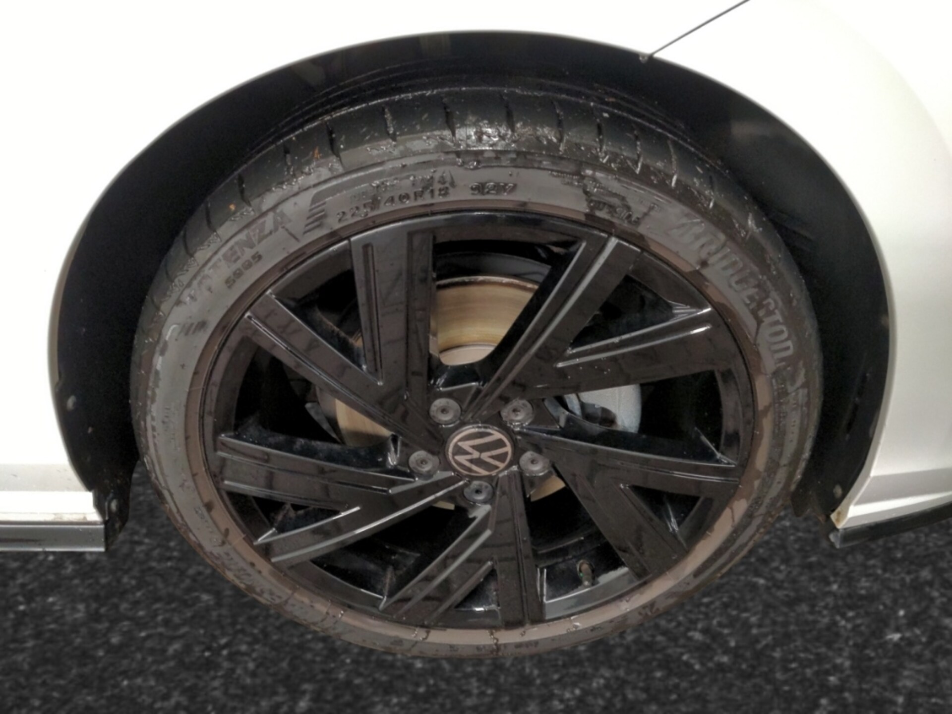 Volkswagen Golf R-Line