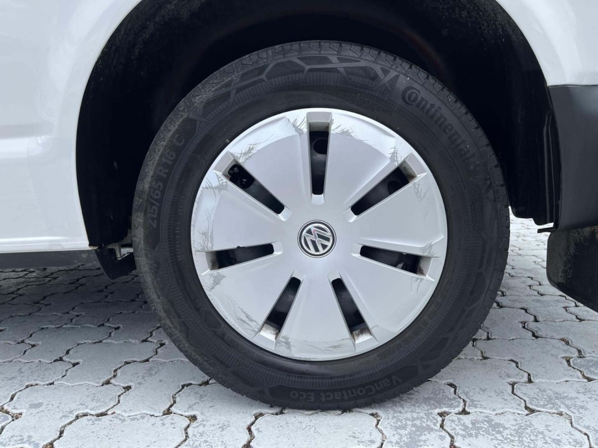 Volkswagen T6.1 Transporter Kombi kurzer Radstand