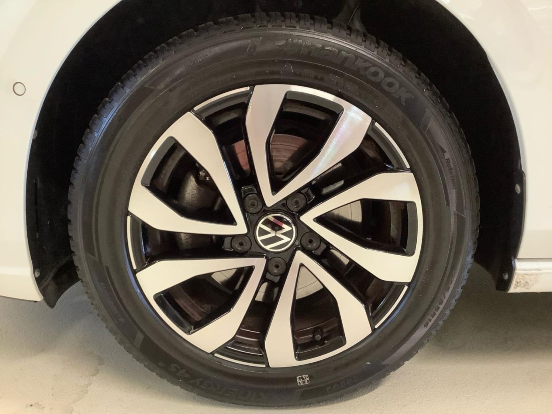 Volkswagen Golf Active