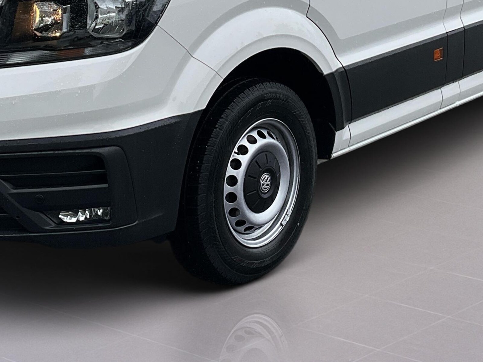 Volkswagen Crafter Kasten mittlerer Radstand – Bild 7