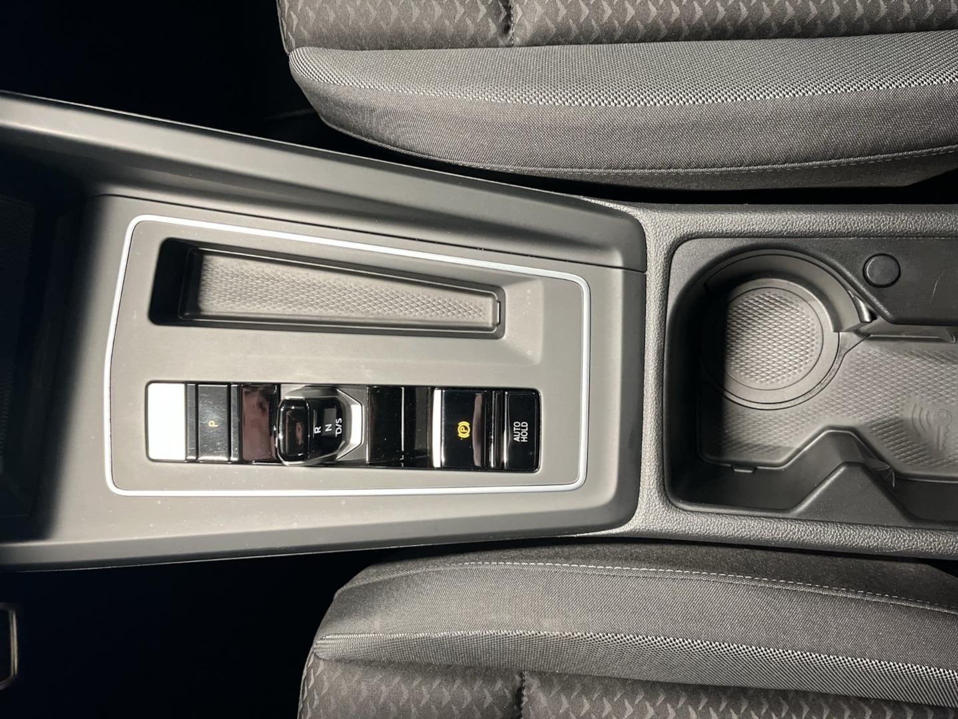 Volkswagen Golf Active
