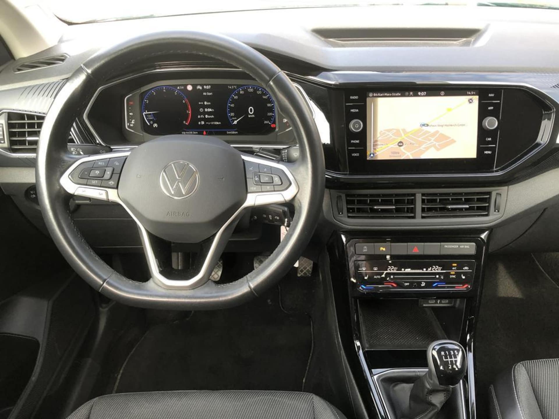 Volkswagen T-Cross Style