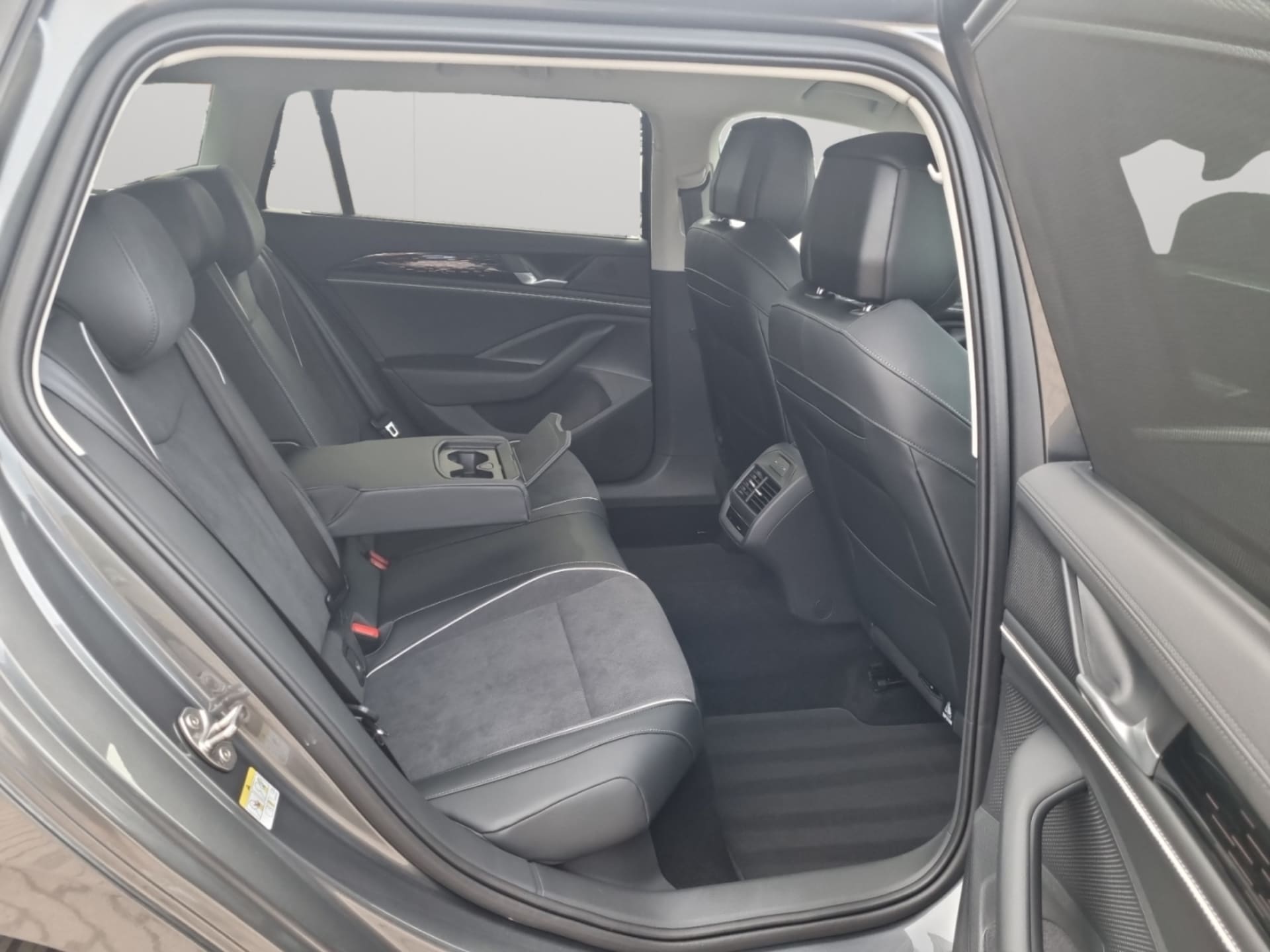 Volkswagen Passat Elegance