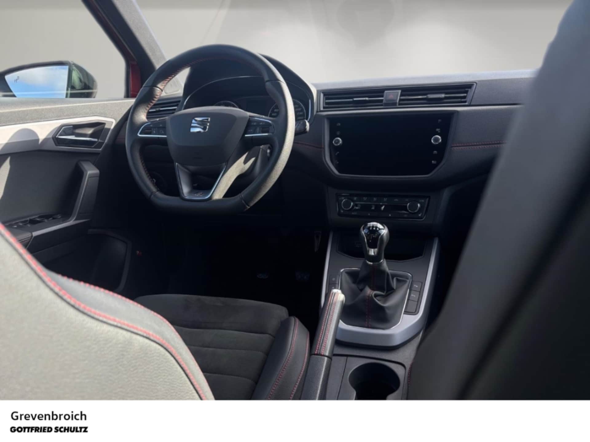 SEAT Arona FR