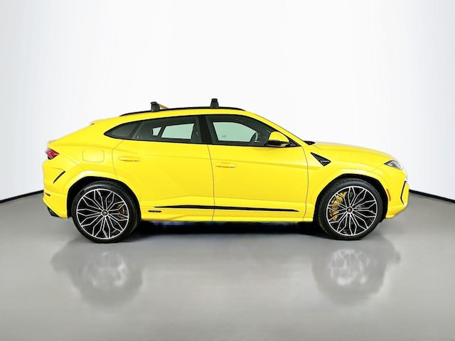 2025 Lamborghini Urus