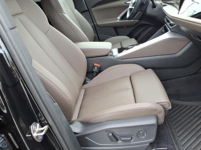 2025 Audi Q5 Premium Plus - Photo 23