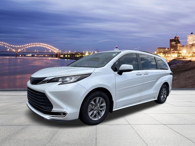 Photo of 2023 Toyota Sienna