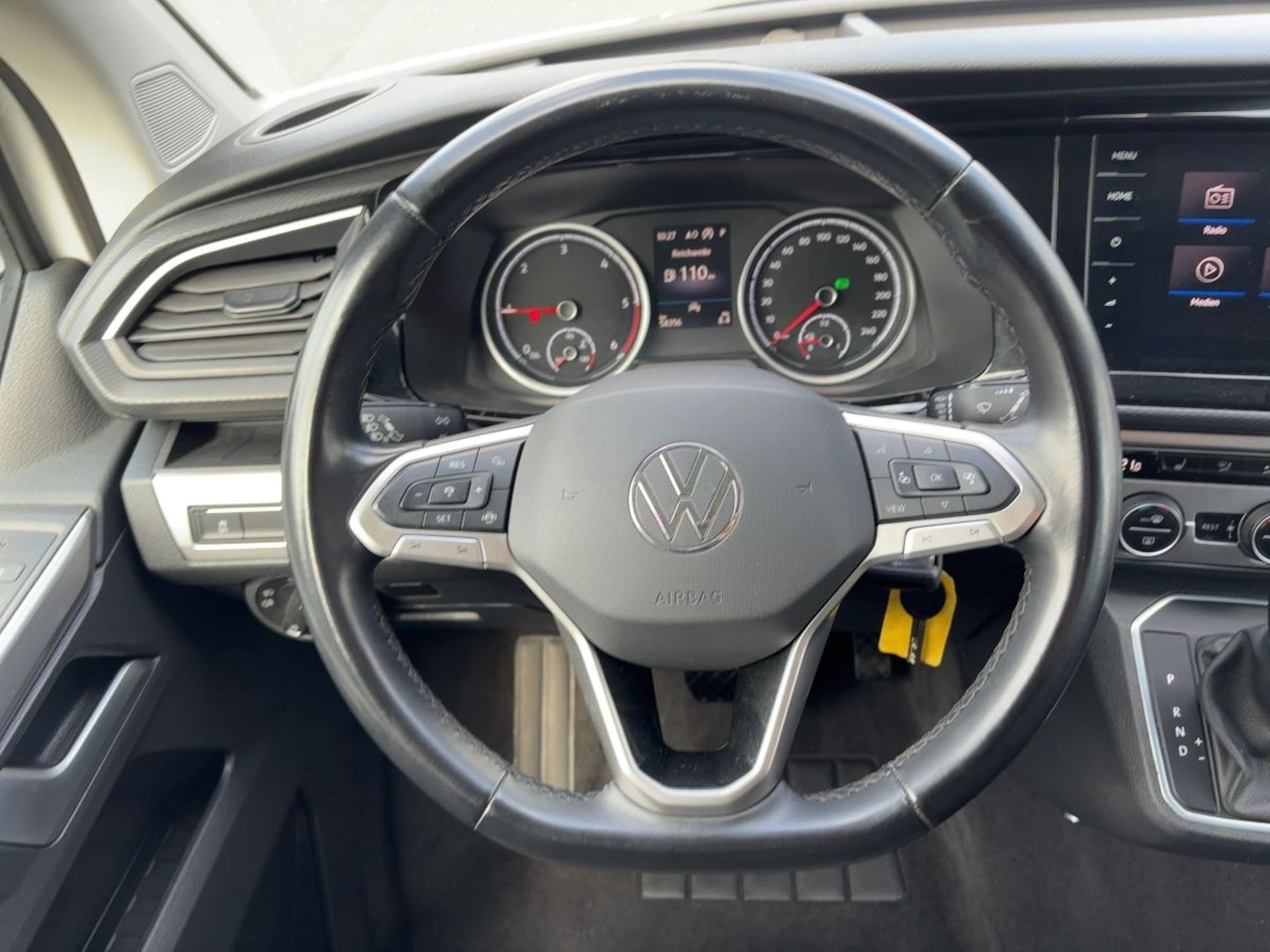 Volkswagen T6.1 California Beach