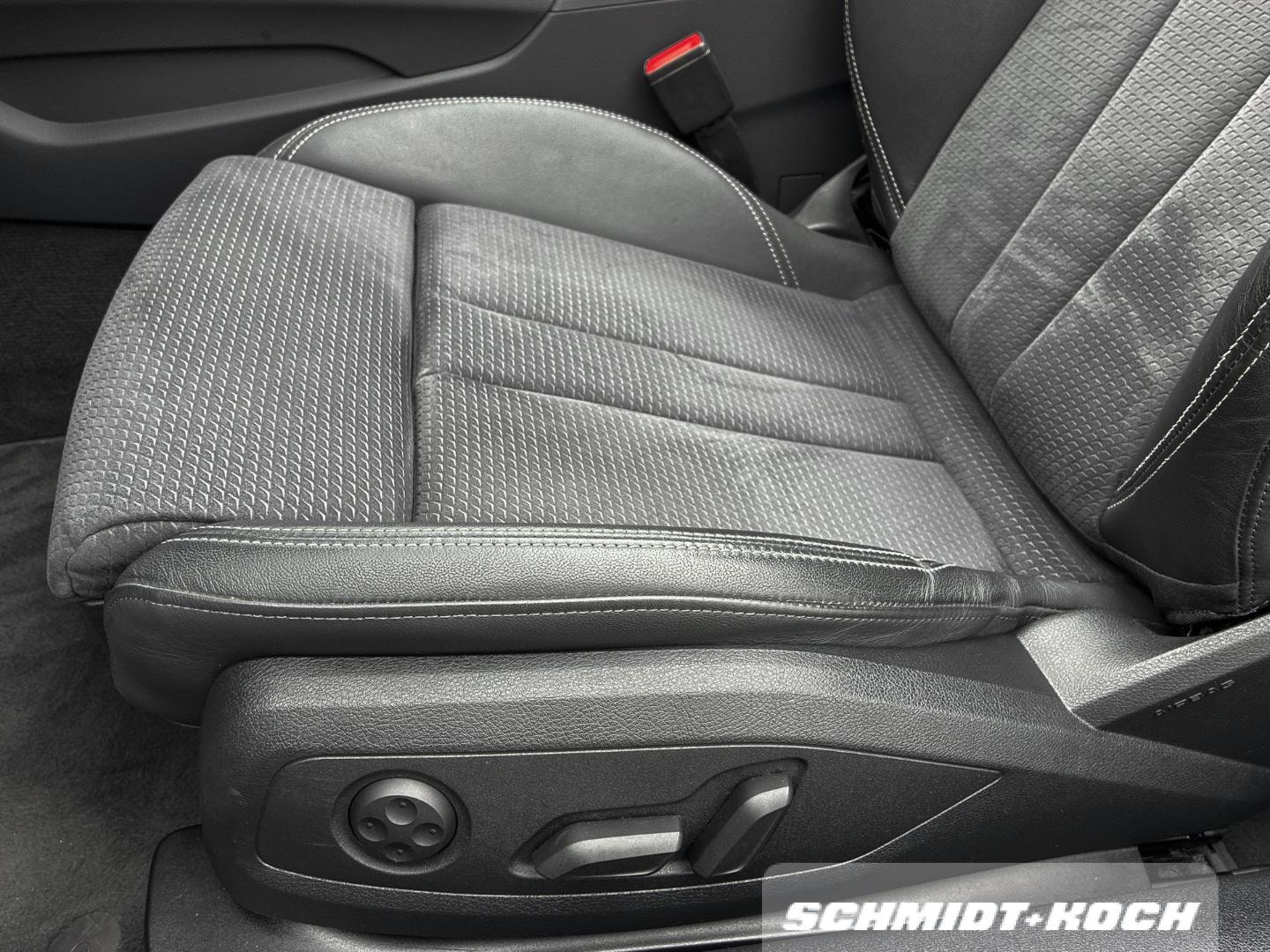 Bild über Audi S5 Cabriolet TFSI quattro tiptronic - für weitere Informationen kontaktieren Sie den Audi Partner