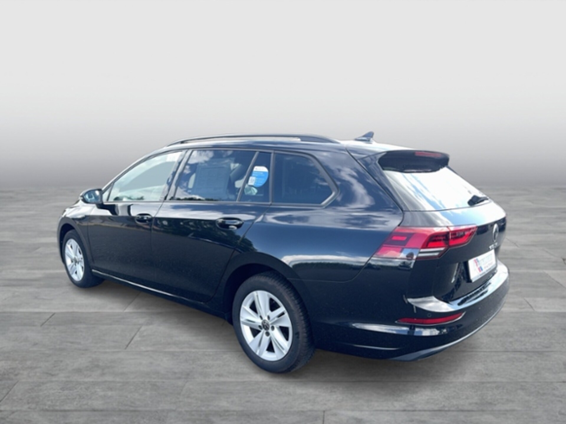 Volkswagen Golf Variant Life