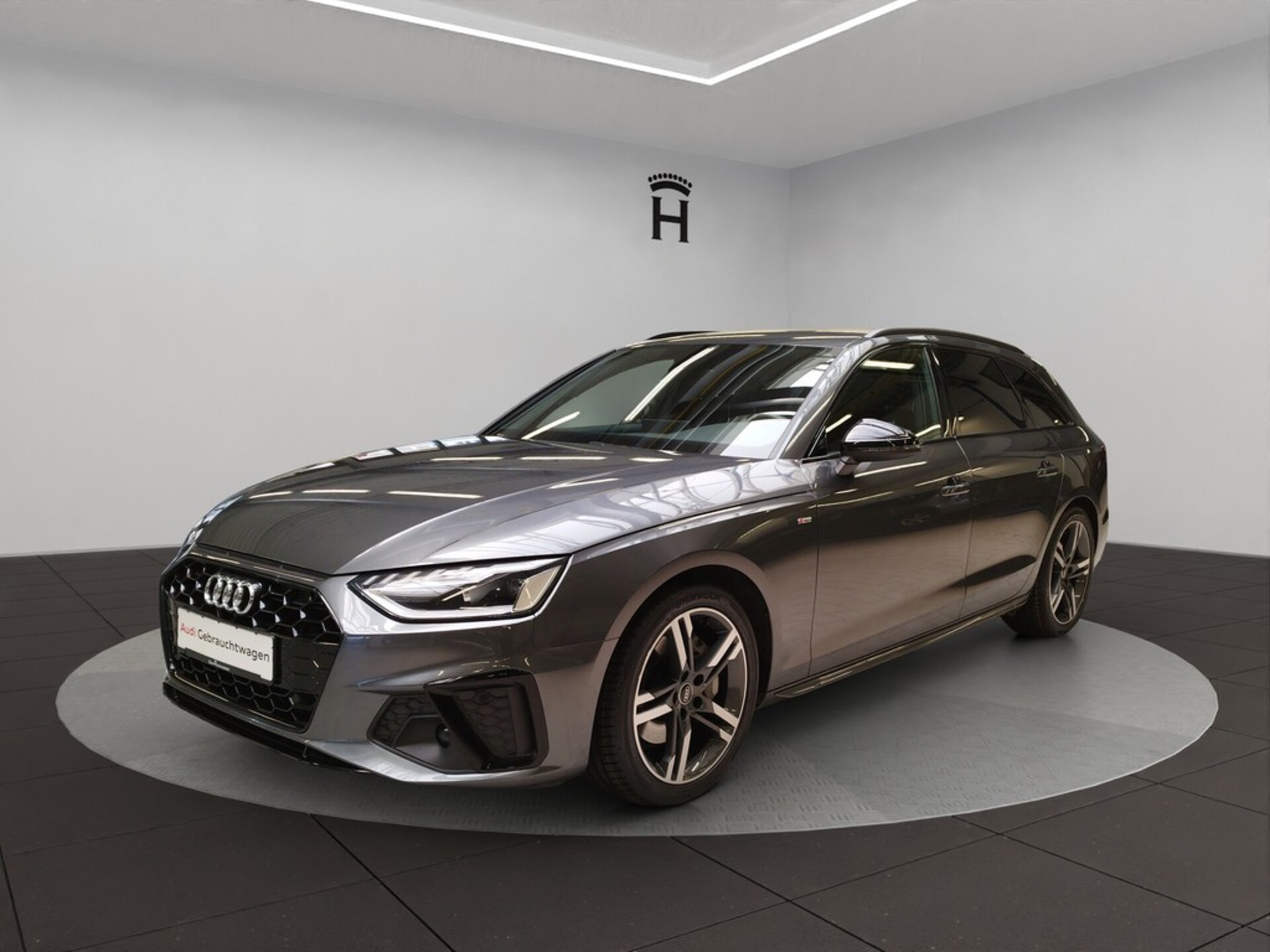 Audi A4 Avant S line