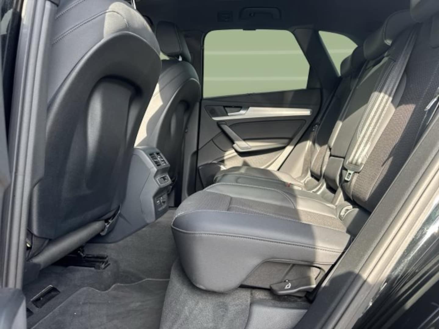Bild über Audi Q5 45 TFSI quattro S tronic - für weitere Informationen kontaktieren Sie den Audi Partner