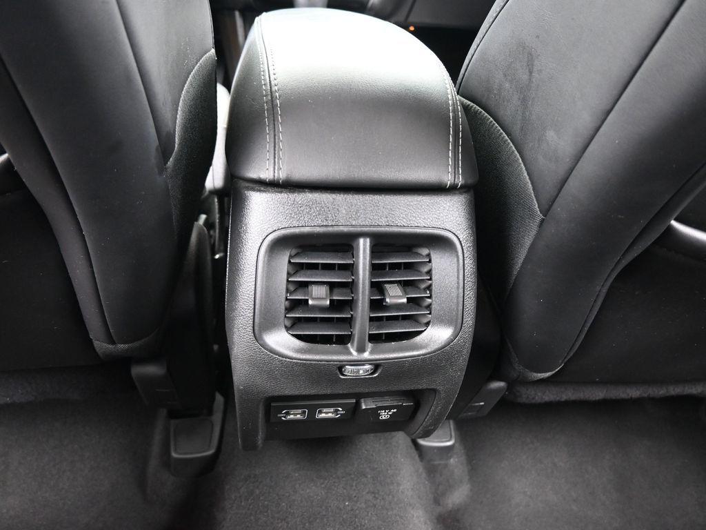 2021 Jeep Cherokee Latitude Lux - Photo 34