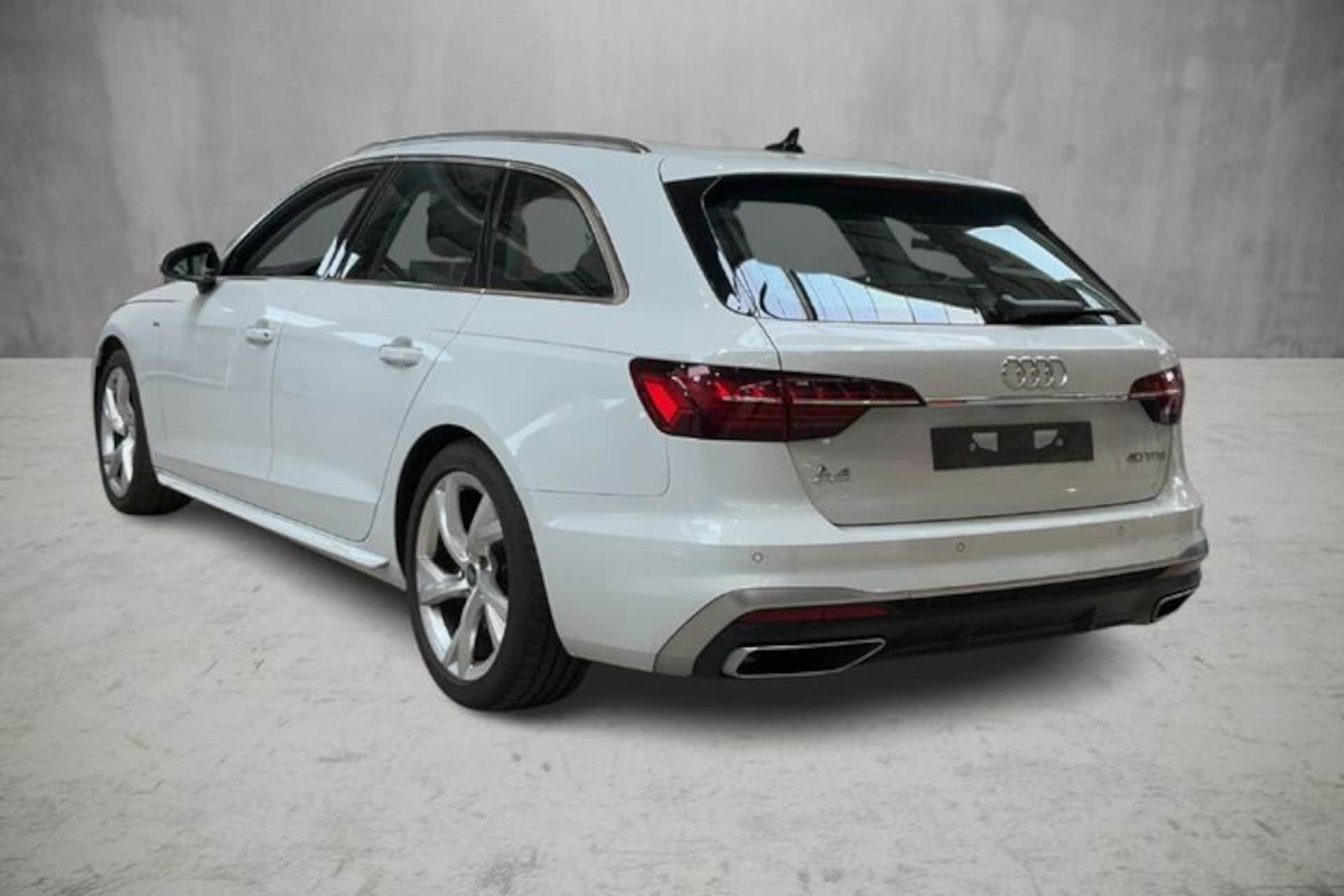 Audi A4 Avant S line