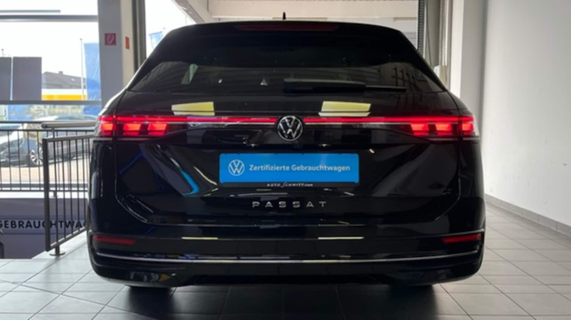 Volkswagen Passat Elegance