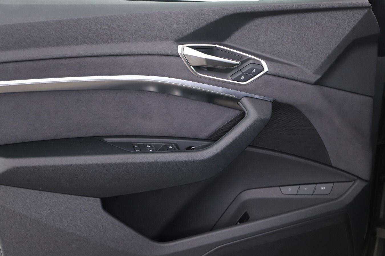 Image about Audi Q8 Sportback e-tron S line 55 e-tron quattro