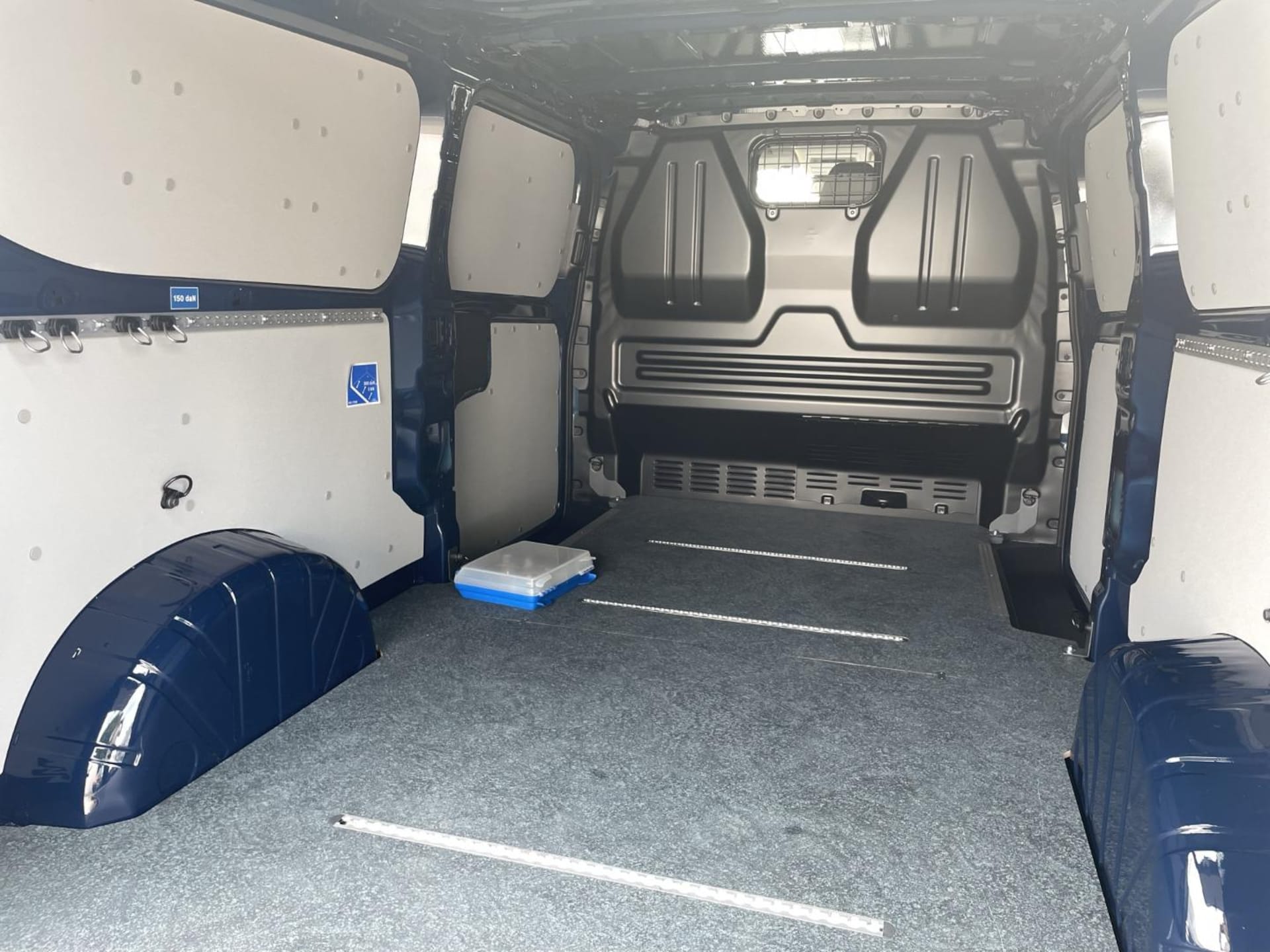 Volkswagen Transporter Kasten langer Radstand