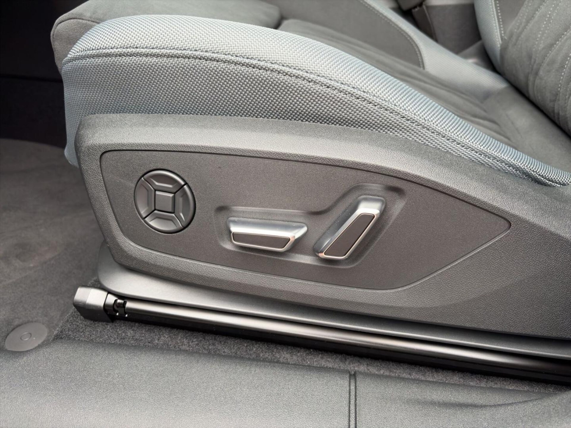 Audi Q3 SUV e-hybrid