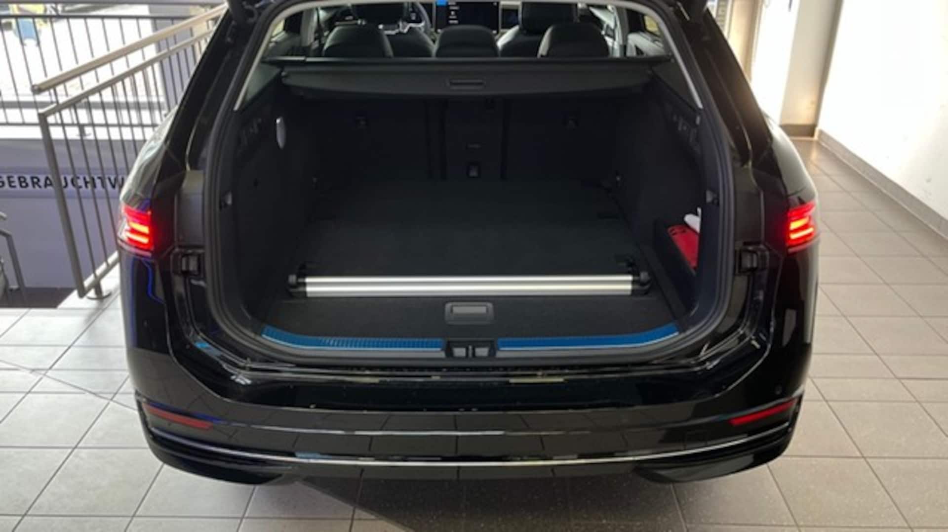 Volkswagen Passat Elegance