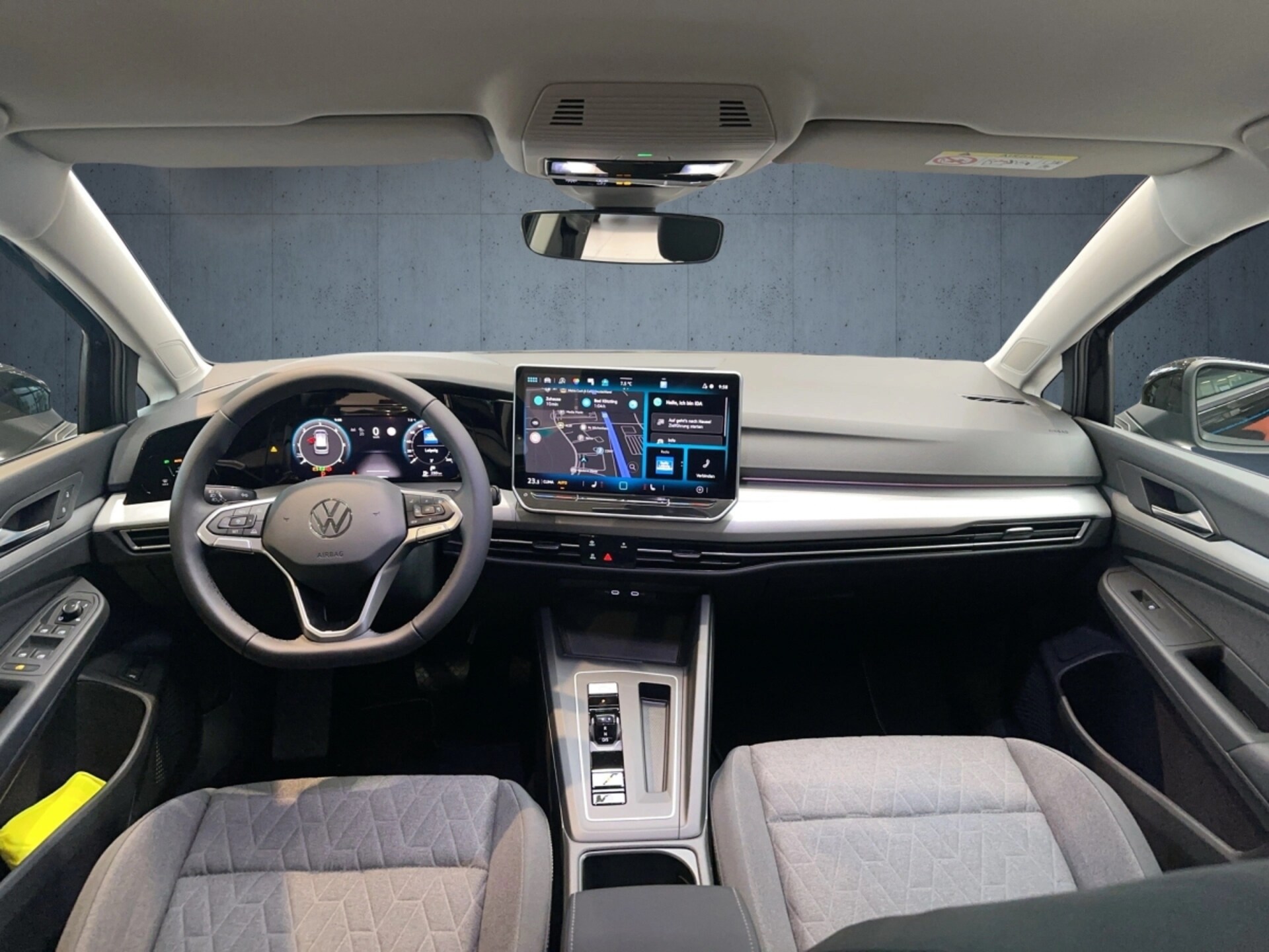 Volkswagen Golf Variant Life