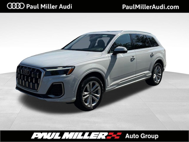 Photo of 2025 Audi Q7