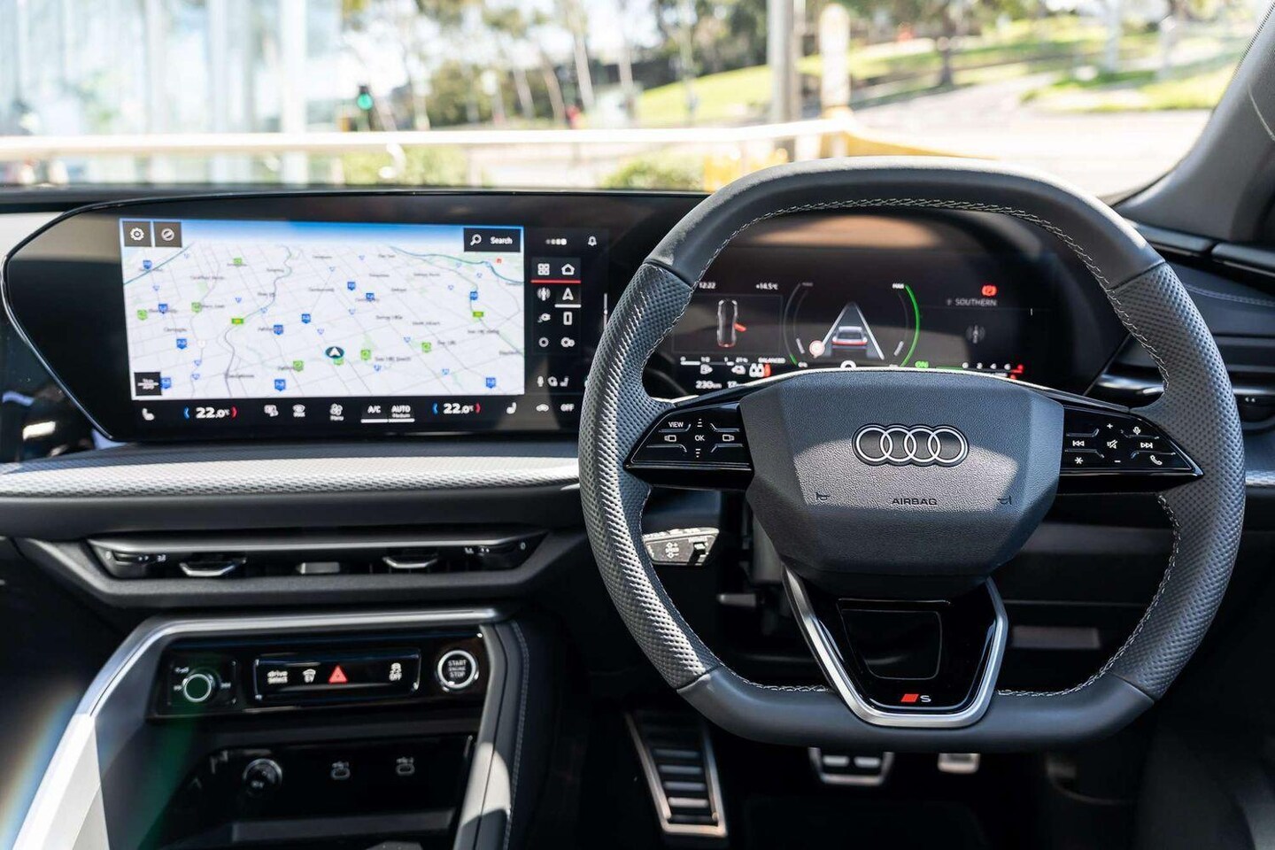 Image about Audi Q5 SUV e-hybrid quattro S tronic