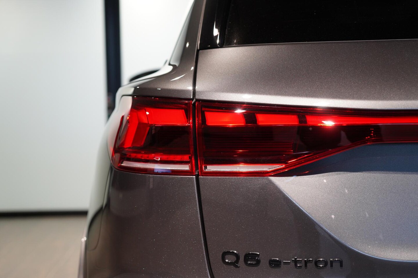 Image about Audi Q6 SUV e-tron e-tron