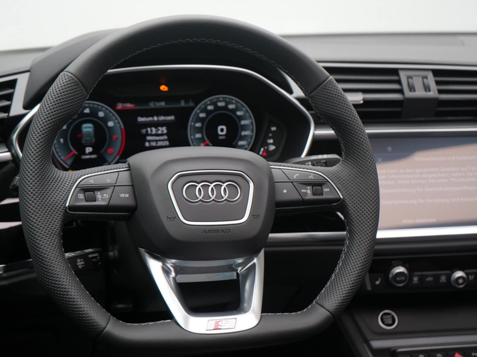 Audi Q3 – Bild 9
