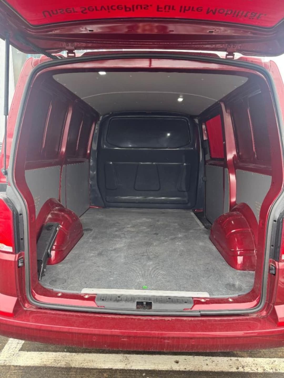 Volkswagen T6.1 Transporter Kasten kurzer Radstand