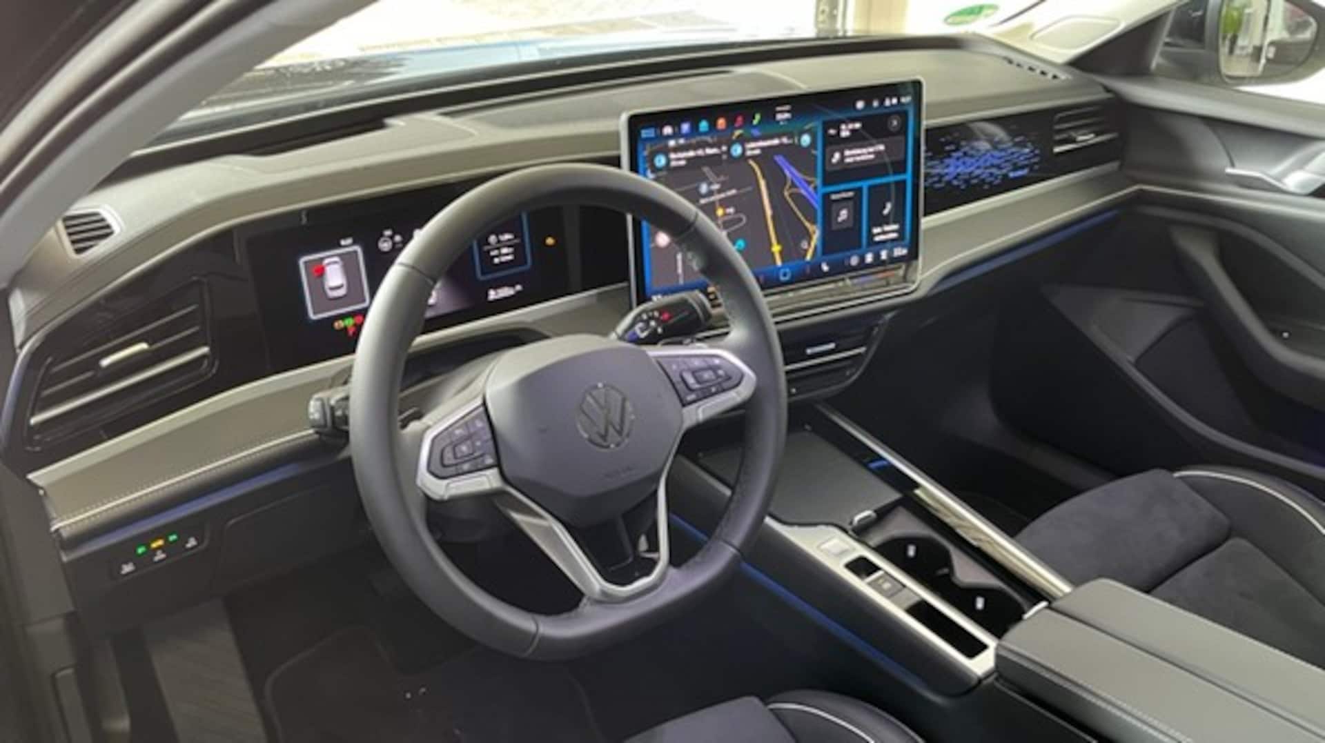 Volkswagen Passat Elegance