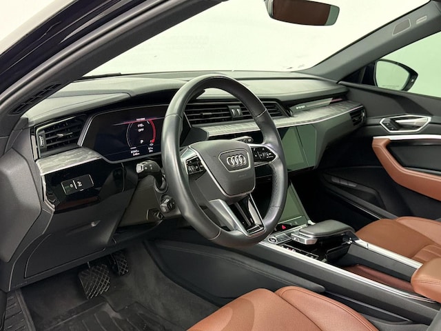 2022 Audi e-tron