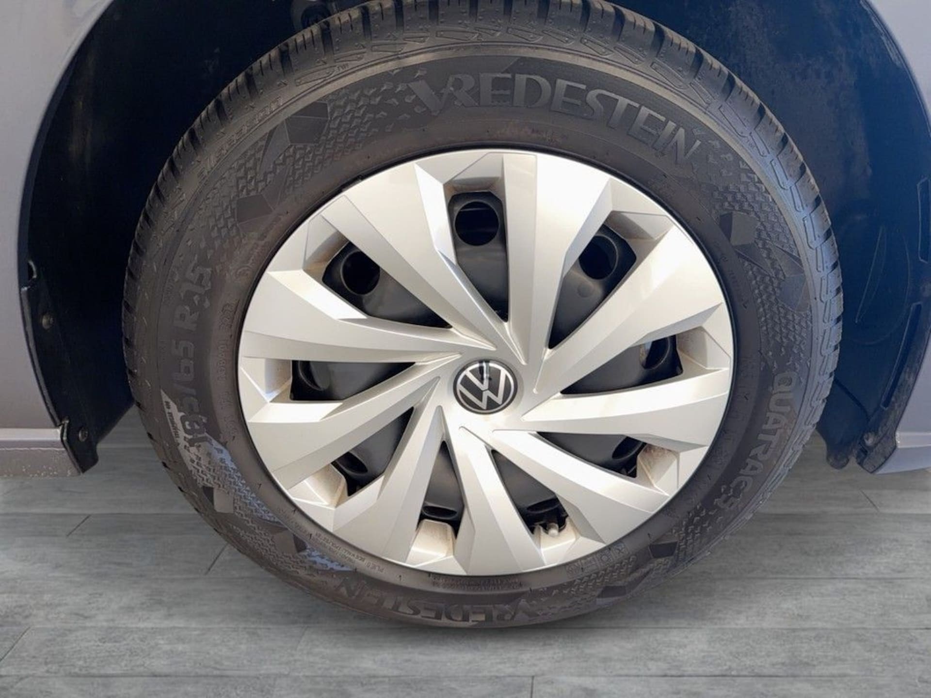 Volkswagen Polo Basis-Modell