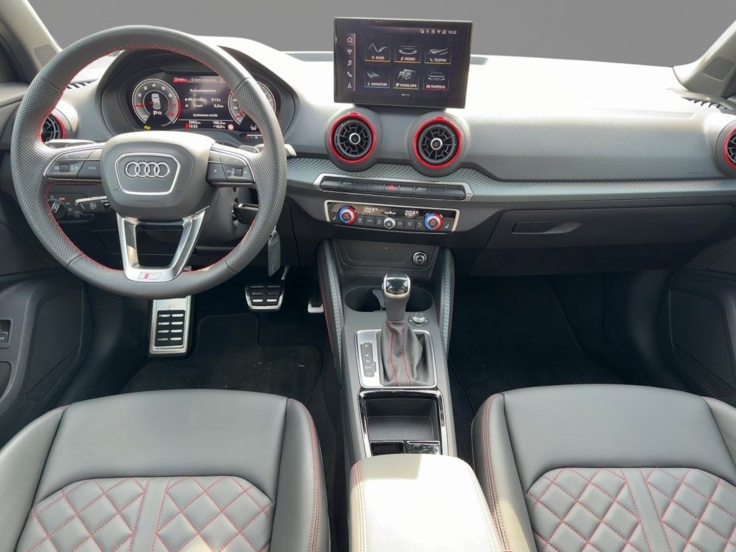 Bild über Audi Q2 S line 35 TFSI 110(150) kW(PS) S tronic - für weitere Informationen kontaktieren Sie den Audi Partner