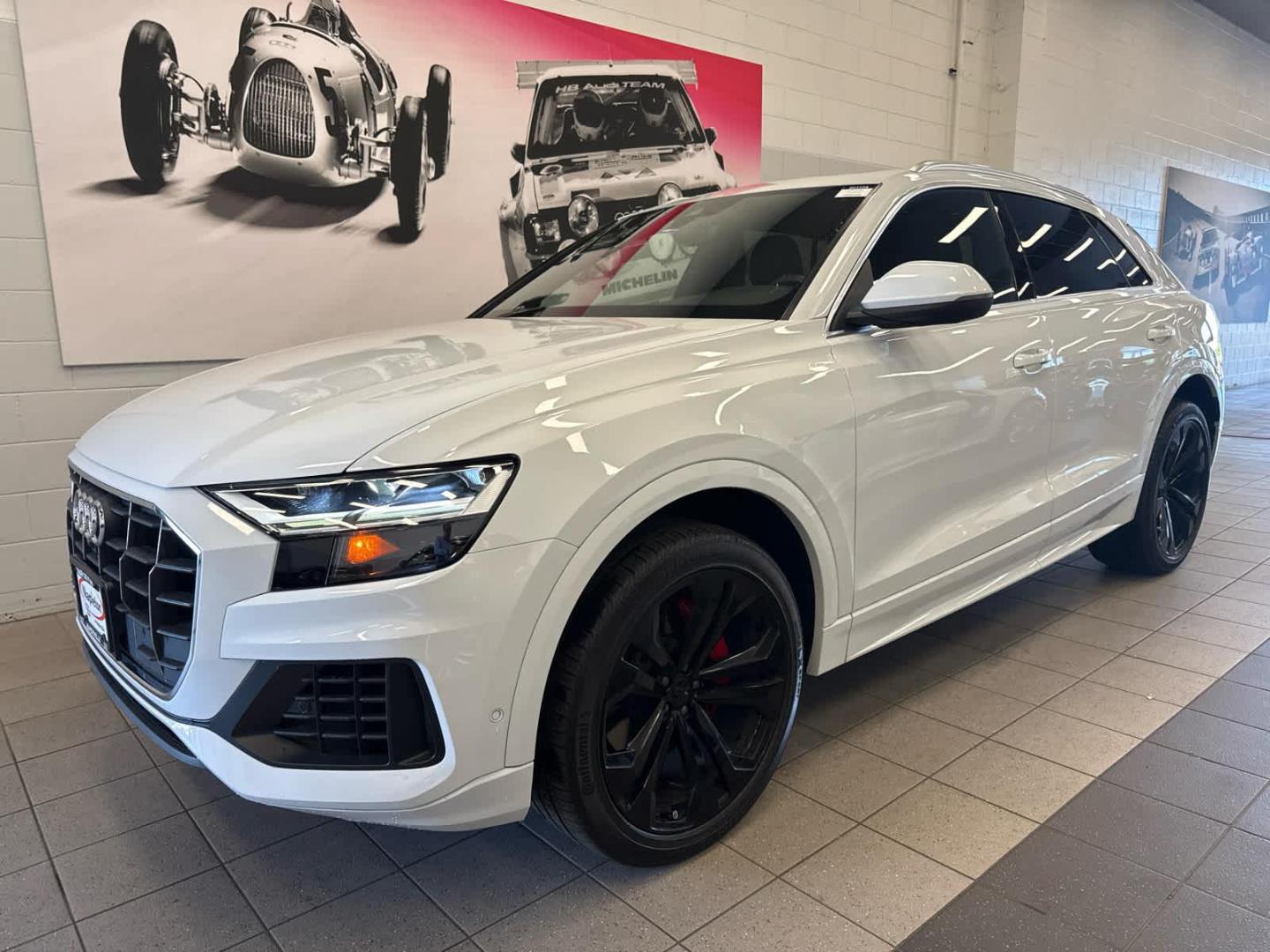 2019 Audi Q8 3.0T Premium Plus Tiptonic quattro's photo